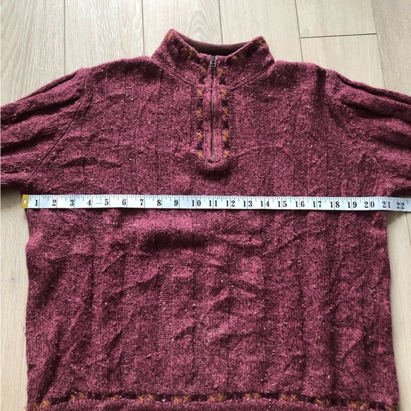 Vintage Woolrich 1/4 Zip Wool Sweater in Berry Heather Size M - Picture 2 of 10